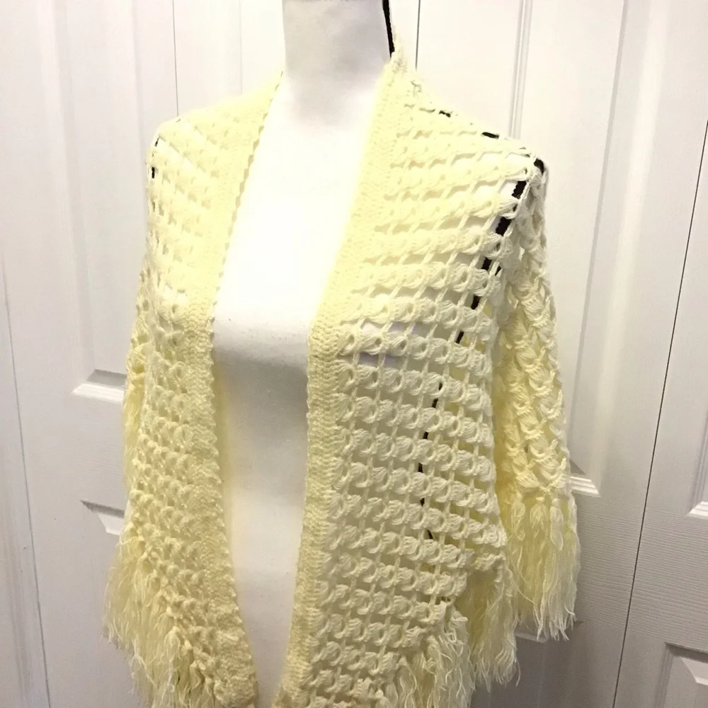 Vintage Hippy Crocheted Ivory Fall Winter Fringe Shawl Wrap Coverup One Size